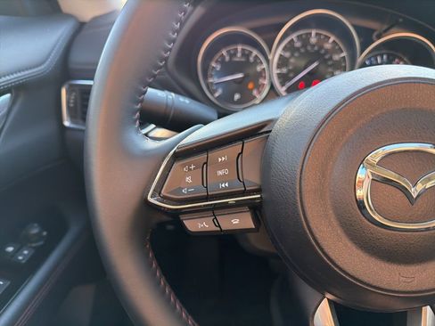 Used 2025 MAZDA CX-5 Carbon Edition image 13