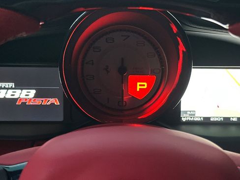 Used 2019 Ferrari 488 Pista Coupe image 31
