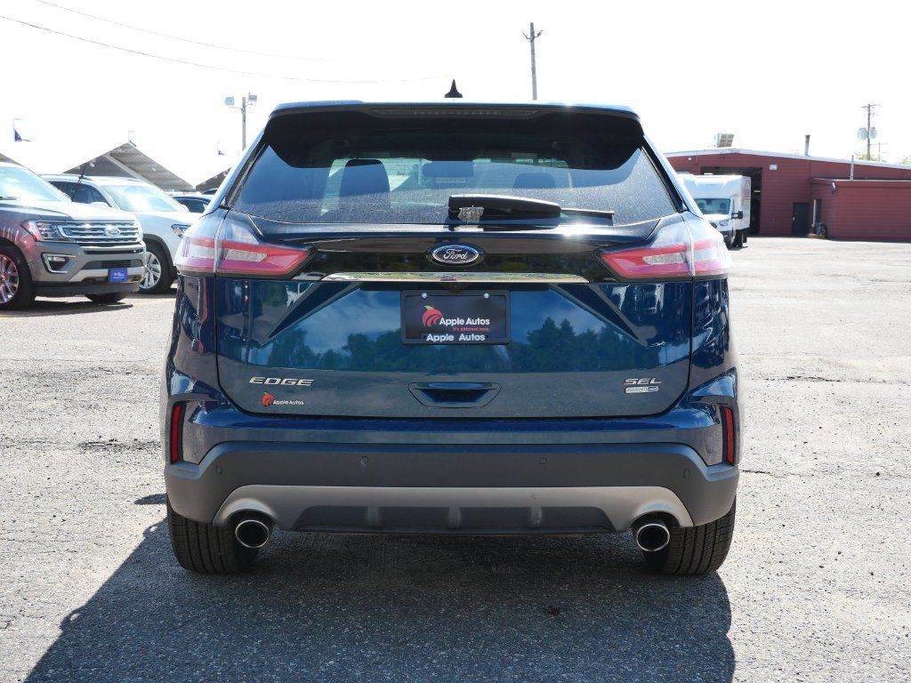 Used 2020 Ford Edge SEL w/ Convenience Package AWD/4WD image 5