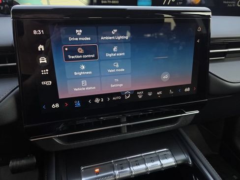 New 2026 Lincoln Nautilus Reserve AWD/4WD image 8