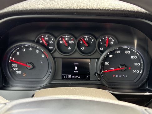 Used 2022 Chevrolet Silverado 1500 Custom AWD/4WD image 13