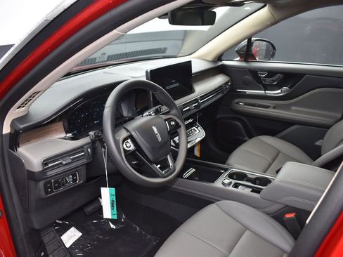 New 2025 Lincoln Corsair Grand Touring w/ Equipment Group 301A image 8