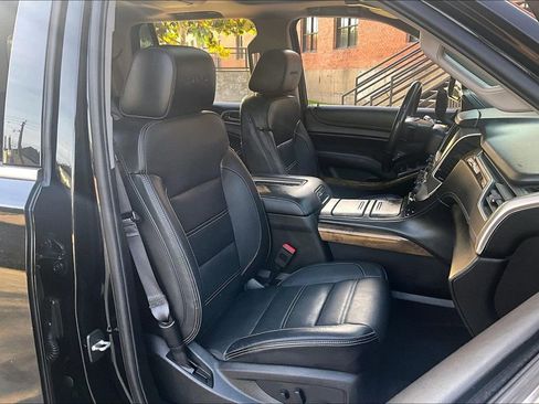 Used 2016 GMC Yukon Denali w/ Open Road Package image 9