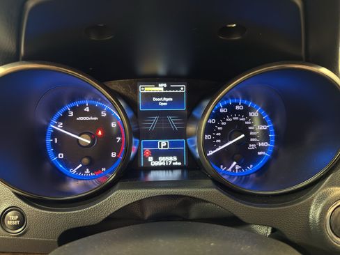 Used 2018 Subaru Outback 2.5i Limited AWD/4WD image 19