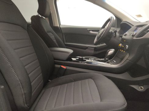 Used 2017 Ford Edge SE FWD image 21