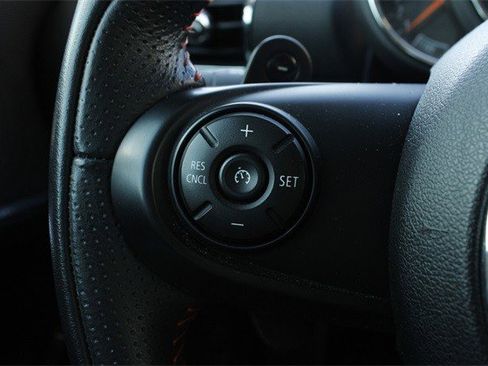 Used 2019 MINI Cooper Clubman S image 13