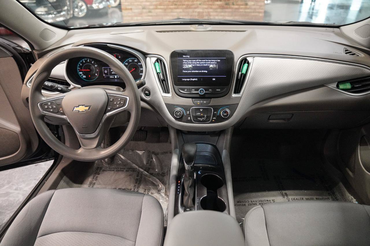 Used 2024 Chevrolet Malibu LS FWD image 28