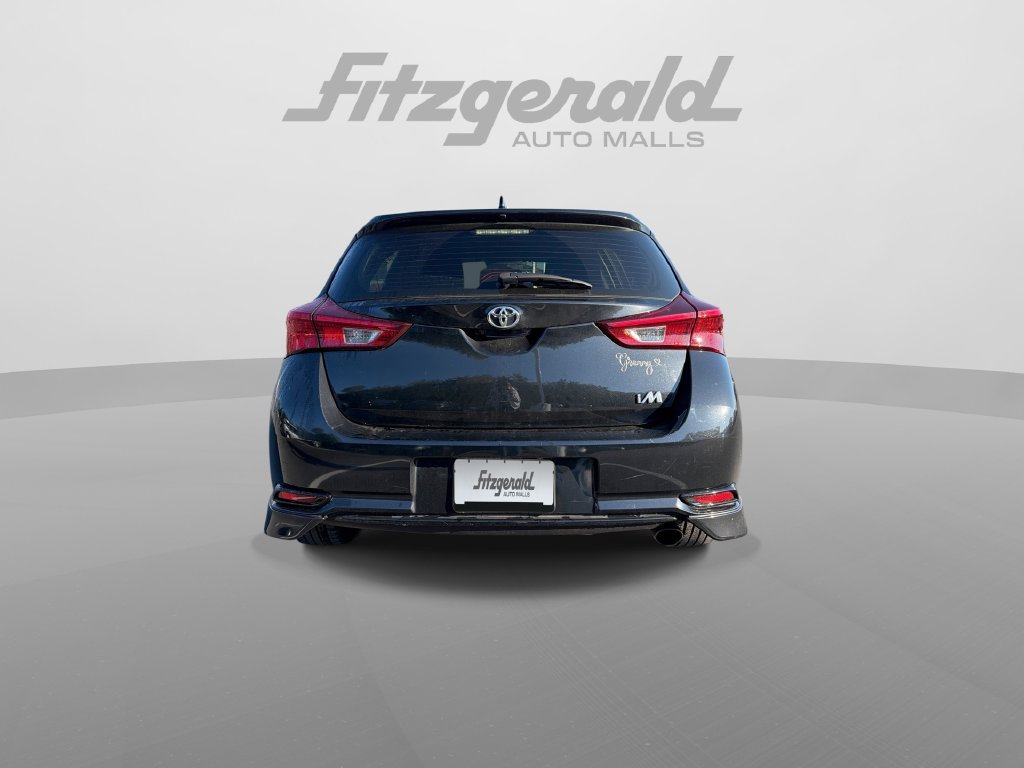 Used 2017 Toyota Corolla iM FWD image 7