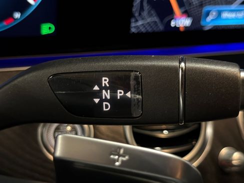Used 2022 Mercedes-Benz E 350 Sedan image 20