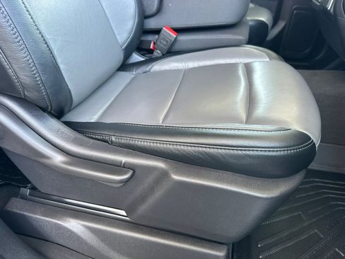 Certified 2024 Chevrolet Silverado 2500 Custom w/ Custom Value Package AWD/4WD image 22