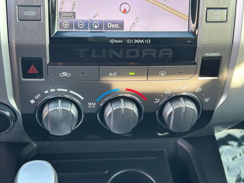 Used 2015 Toyota Tundra SR5 image 22