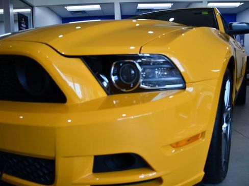Used 2013 Ford Mustang Boss 302 RWD image 9