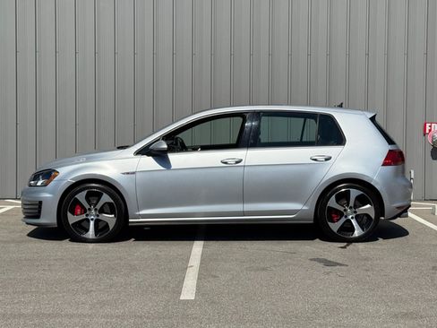 Used 2015 Volkswagen GTI S FWD image 8