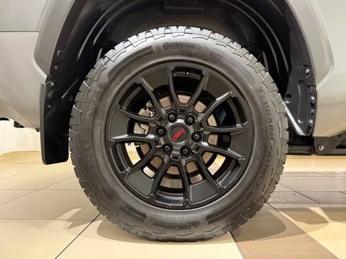 Used 2023 Toyota Tundra Limited w/ TRD Off-Road Package AWD/4WD image 9