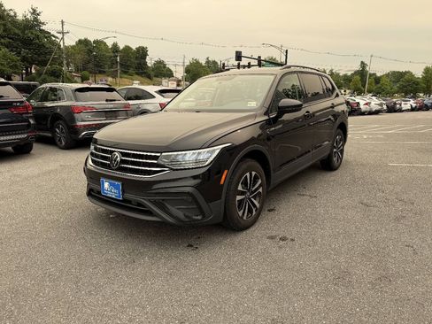 Used 2022 Volkswagen Tiguan S AWD/4WD image 3