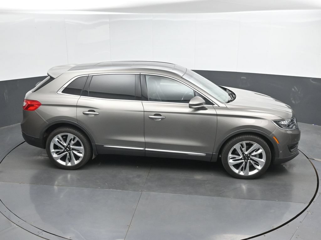 Used 2016 Lincoln MKX Reserve w/ Luxury Package AWD/4WD image 26