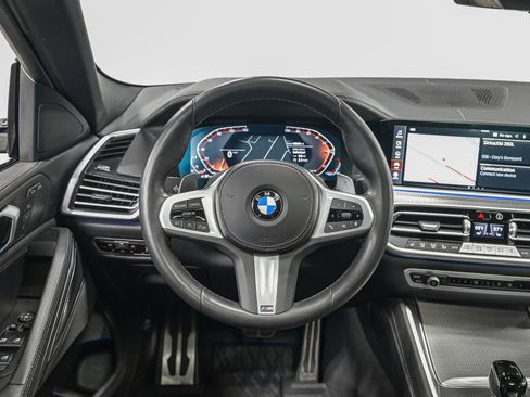 Used 2023 BMW X6 xDrive40i w/ M Sport Package image 17
