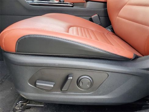 Certified 2024 Kia Sportage SX image 16