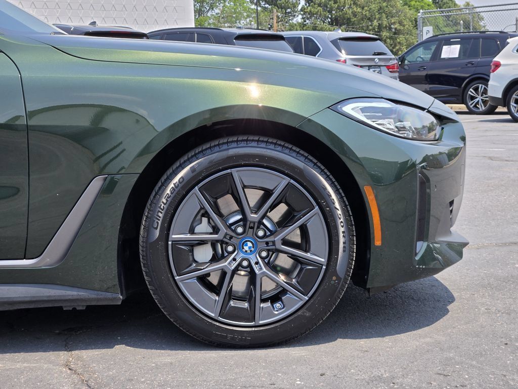 Certified 2023 BMW i4 eDrive40 w/ Premium Package RWD image 11