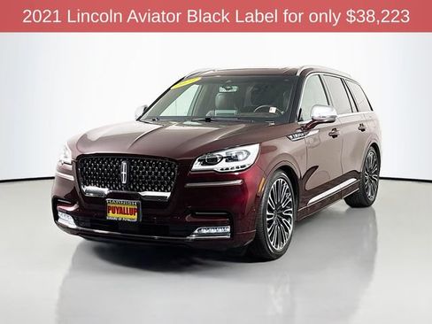 Used 2021 Lincoln Aviator Black Label w/ Dynamic Handling Package image 3