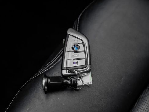 Used 2020 BMW X5 M Competition w/ Executive Package image 51