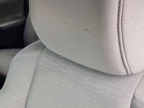 Used 2018 Toyota Tacoma SR5 image 18