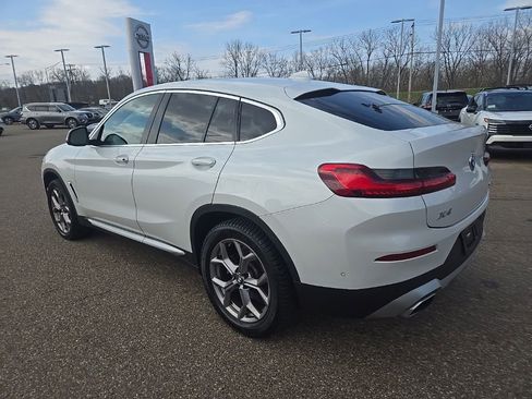 Used 2022 BMW X4 xDrive30i w/ Premium Package AWD/4WD image 5