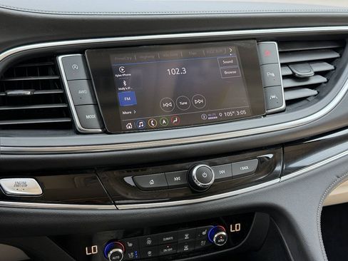 Used 2023 Buick Enclave Avenir w/ Avenir Technology Package AWD/4WD image 26