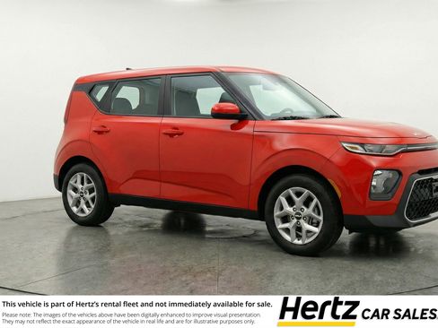 Used 2025 Kia Soul LX w/ LX Technology Package image 1