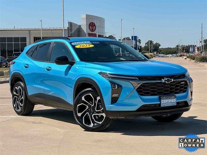 Certified 2025 Chevrolet Trax RS w/ Sunroof Package