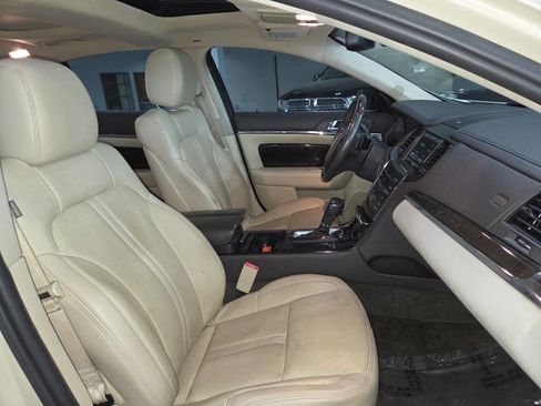 Used 2015 Lincoln MKS AWD w/ Equipment Group 101A image 31
