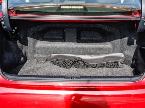 Used 2014 Lexus ES 300h w/ Luxury Package w/Bamboo Trim image 26