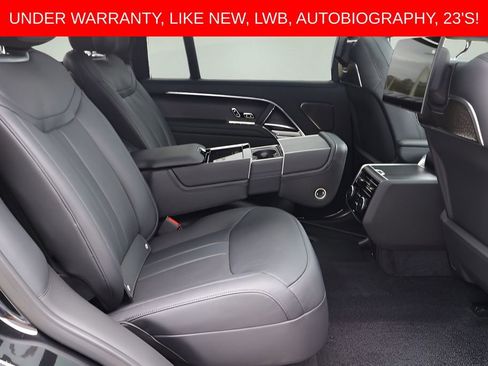 Used 2024 Land Rover Range Rover Long Wheelbase Autobiography image 18