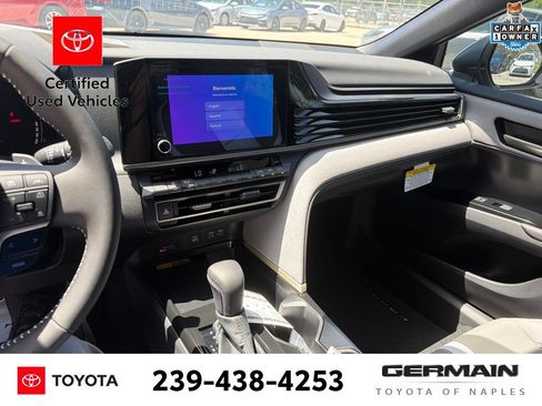 Used 2026 Toyota Camry SE FWD image 16