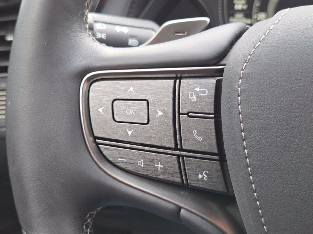Used 2019 Lexus LS 500 AWD w/ Interior Upgrade Package image 18