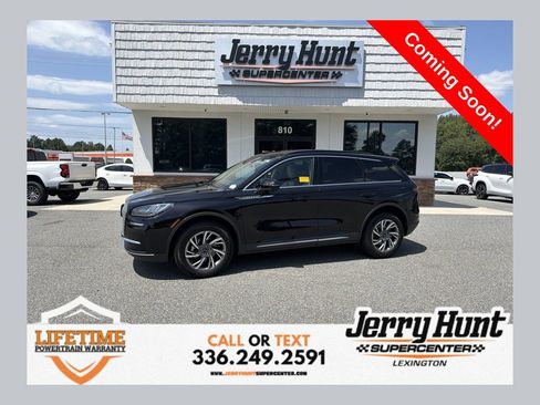 Used 2026 Lincoln Corsair Premiere FWD image 1