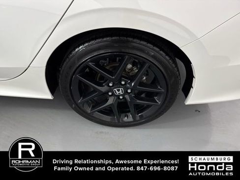 Used 2025 Honda Civic Sport image 6