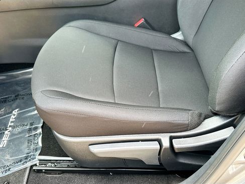 New 2025 Nissan Sentra S image 13