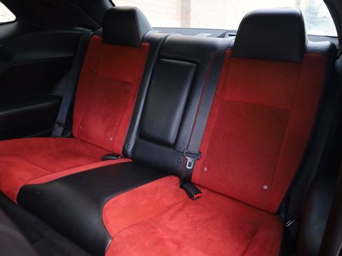 Used 2019 Dodge Challenger R/T Scat Pack w/ Plus Package RWD image 24