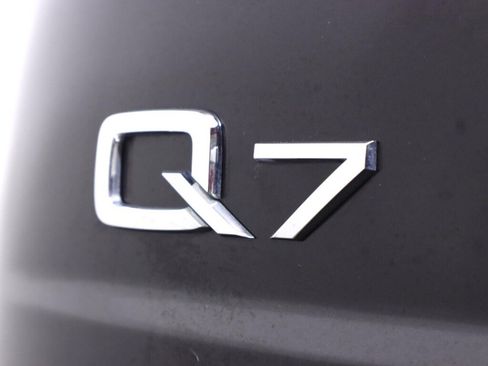 Used 2019 Audi Q7 2.0T Premium Plus w/ Premium Plus Package AWD/4WD image 42
