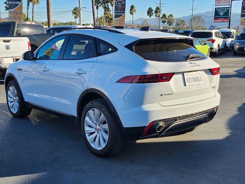 Used 2020 Jaguar E-PACE SE image 5
