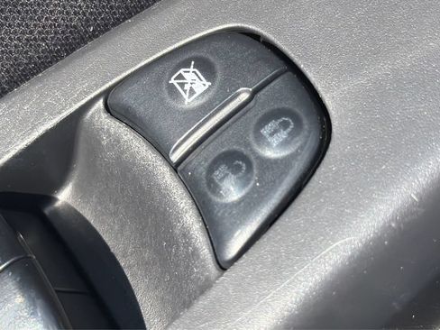 Used 2019 Nissan Sentra SV FWD image 35