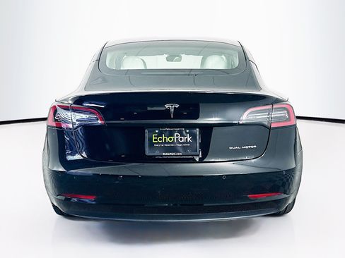 Used 2022 Tesla Model 3 Long Range AWD/4WD image 7