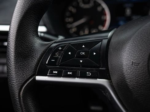 Used 2021 Nissan Altima 2.5 SV image 37