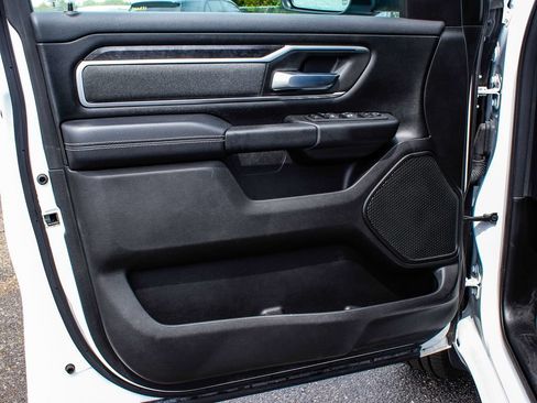 Used 2023 RAM 1500 Big Horn AWD/4WD image 8