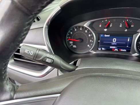 Used 2020 Chevrolet Equinox LT image 22