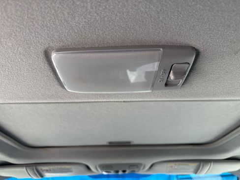 Used 2005 Subaru Baja Sport image 71