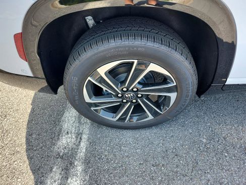 New 2026 Buick Enclave Sport Touring w/ Super Cruise Package image 5