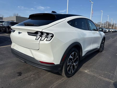 Used 2025 Ford Mustang Mach-E Select w/ Comfort Package Lite image 7