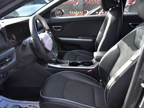 Used 2025 Kia K4 GT-Line w/ GT-Line Sunroof Package image 18